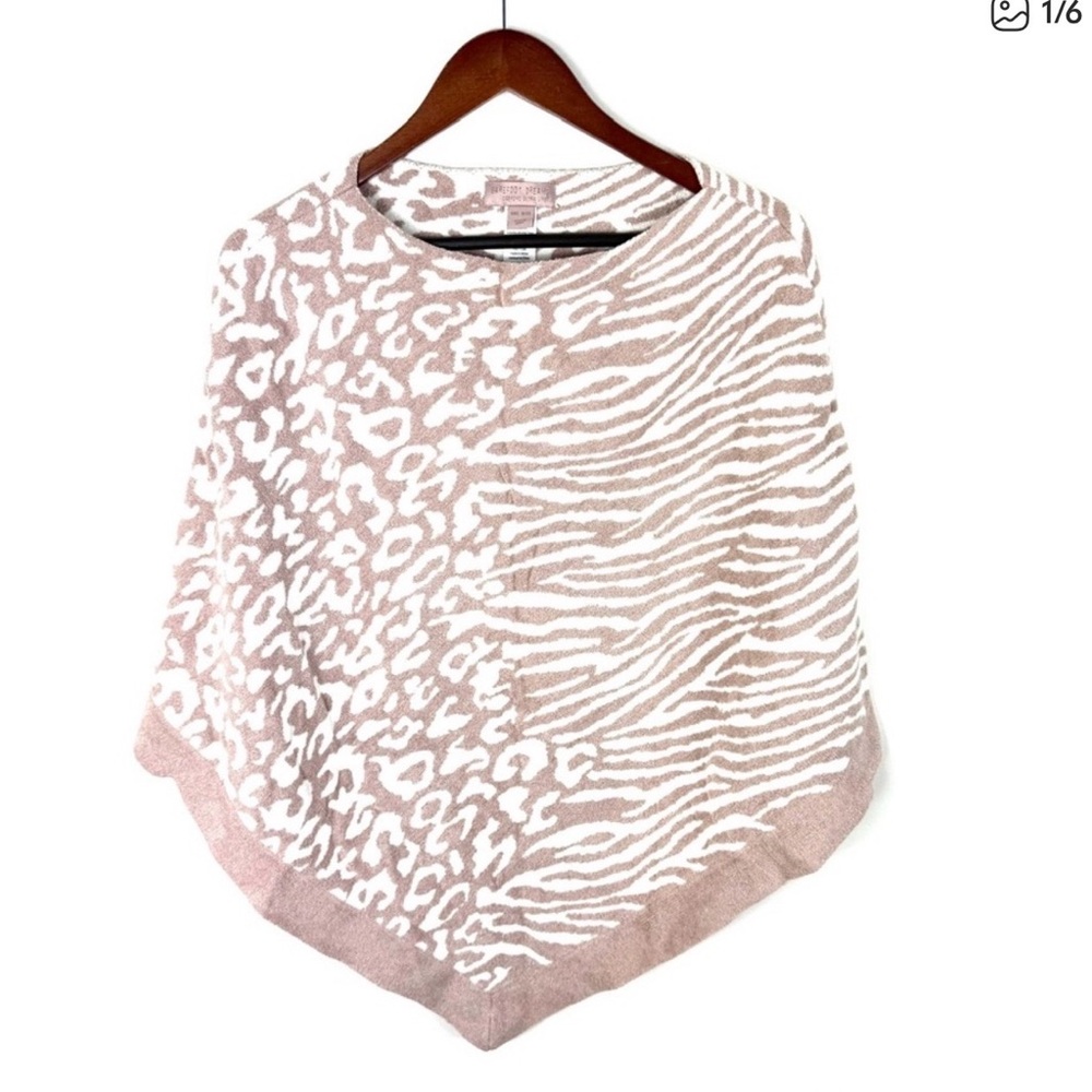 Barefoot Dreams Ocean Breeze Poncho